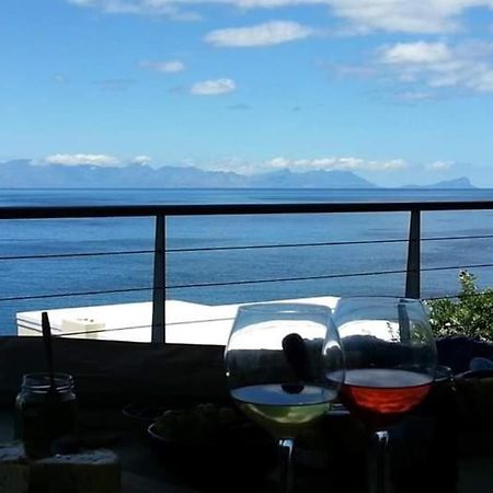Quarterdeck Holiday Apartment Kapstaden Eksteriør billede